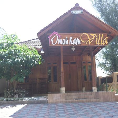 Omah Kayu Villa Pasir Putih Bagian luar foto